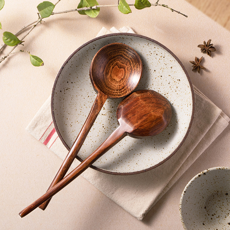 日本の長い柄の木製ラーメンスプーン,キッチン食器,スープティ - Home Cooking Japanese のレビューと価格