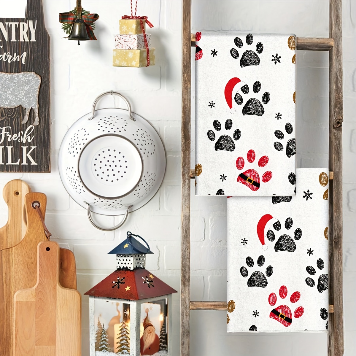 2個、レッドクリスマスハット犬の足キッチンタオル、40cm* - Home Cooking For Dogs のレビューと価格